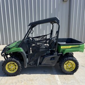 2022 John Deere 590M ATVs and Utility Vehicle