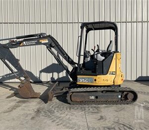 2018 Deere 35G Mini Excavator - Hyd thumb, AngleBlade, Heat/Air