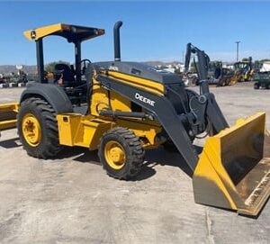 2018 John Deere 210L Landscaper Loader Tractor 4X4 Box Blade Hyd Scarifier Used